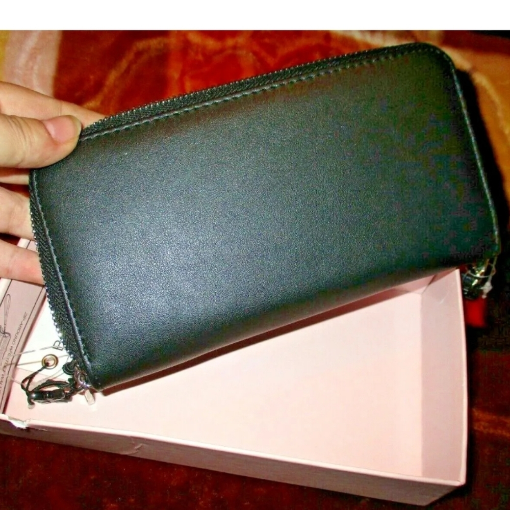 Bcbgeneration Black Multi Pocket Checkbook Silver… - image 5